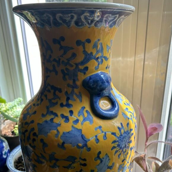 Vintage Artistic Yellow and Blue Asian Floral Vase 19" tall - Picture 4 of 12